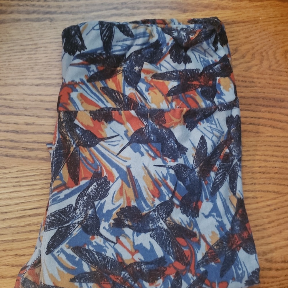 Lularoe Hummingbird OS